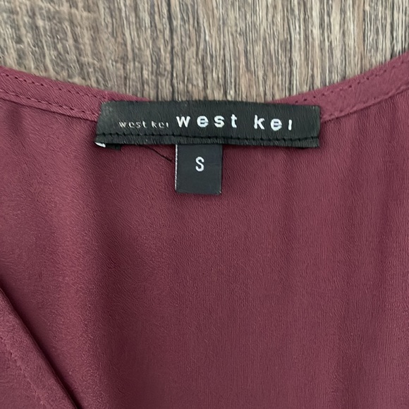 Mauve Asymmetrical Cross-Body Blouse - Women’s S - Picture 6 of 7